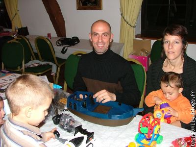 que papa m'a aidé à construire.